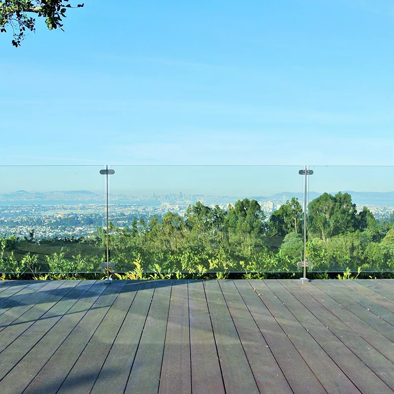 Garde-corps de terrasse en verre