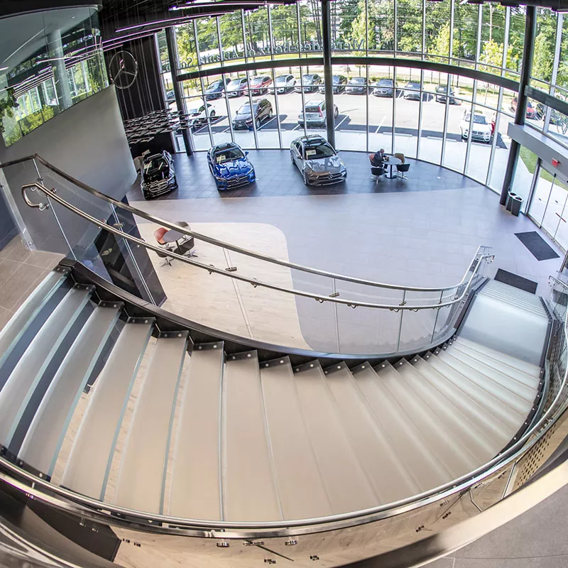 Rampe d'escalier en verre